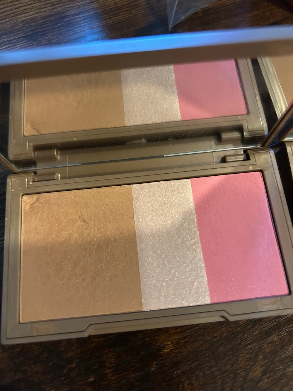 Urban Decay Blush/bronzer palettes - Picture 2 of 3